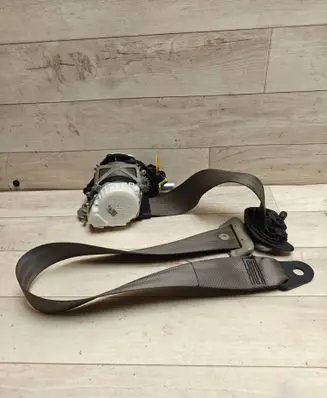 Citroen C5 Front seatbelt 34013326 96560562GV