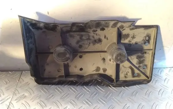 Toyota Prius+ (ZVW40) Front underbody cover/under tray 5816872010