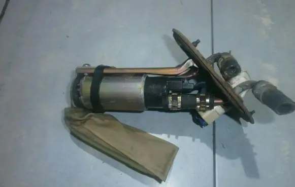 Mazda Demio In-tank fuel pump KL22