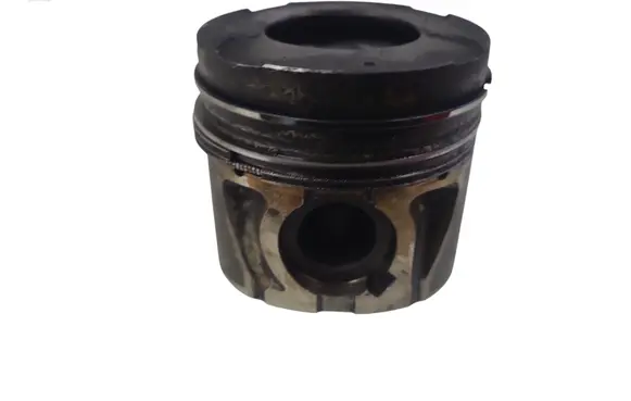 Opel Astra J Piston 