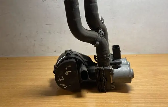 Mercedes-Benz A W177 Coolant heater control valve 0392023007 C3711