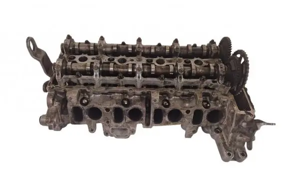 BMW 3 F30 F35 F31 Engine head 781260303