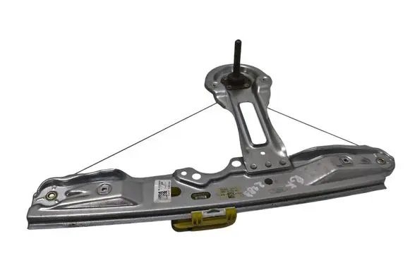 Rear door manual window regulator