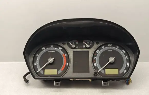 Skoda Fabia Mk1 (6Y) Speedometer (instrument cluster) 6Y0920881M 1100802533 110080253