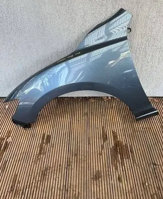 Mazda 6 Fender 121212
