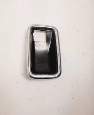 Mercedes-Benz W123 Front door handle cover 1087660511