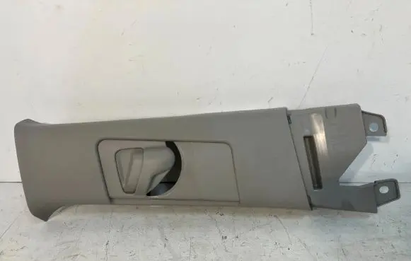 Toyota RAV 4 (XA40) (B) pillar trim (top) 6241042070