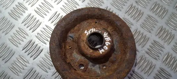 Coil spring mount