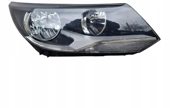 Volkswagen Tiguan Headlights/headlamps set 5N1941006C
