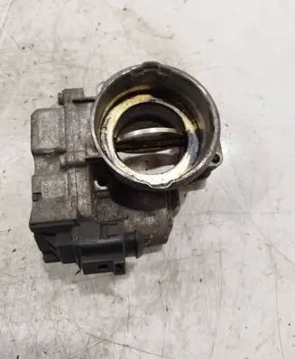 Volkswagen Touran I Throttle valve 03g128063c
