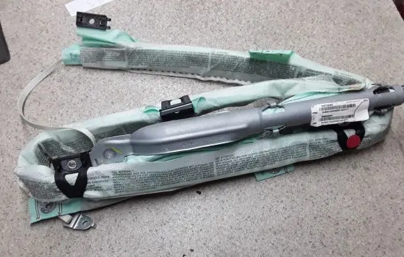 Mercedes-Benz ML W164 Roof airbag A1648601202
