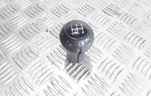 Hyundai Santa Fe Gear lever shifter trim leather/knob