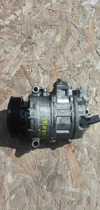 Volkswagen Crafter Air conditioning (A/C) compressor (pump) 2E0820803B