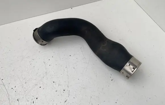 BMW 5 F10 F11 Intercooler hose/pipe 781061502