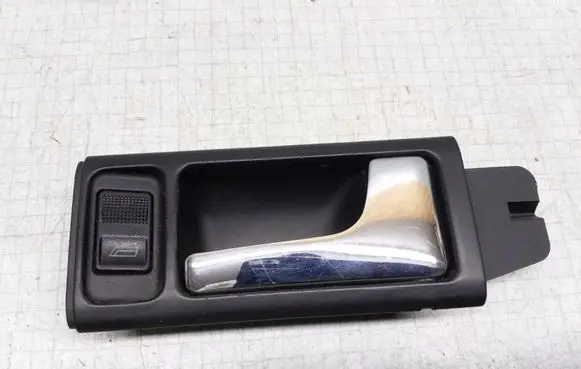 Audi A6 S6 C4 4A Front door interior handle 4A0837020C