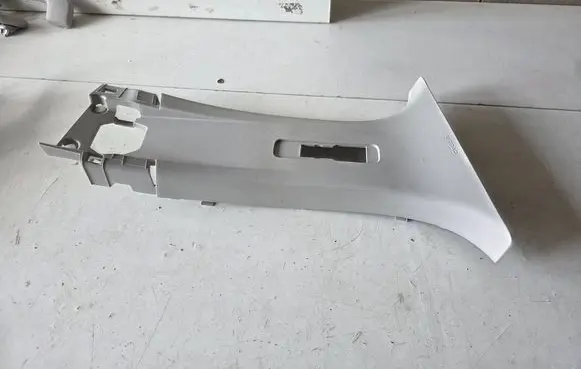 Renault Arkana Seat belt trim D29202JLJ000