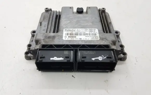 Ford Mondeo MK V Engine control unit/module 0281032563 FS7A12A650DSD