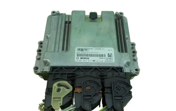Land Rover Freelander 2 - LR2 Engine control unit/module BH5212C520VC UP135