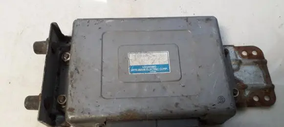 Mitsubishi Galant ABS control unit/module mb863282 0990-02106