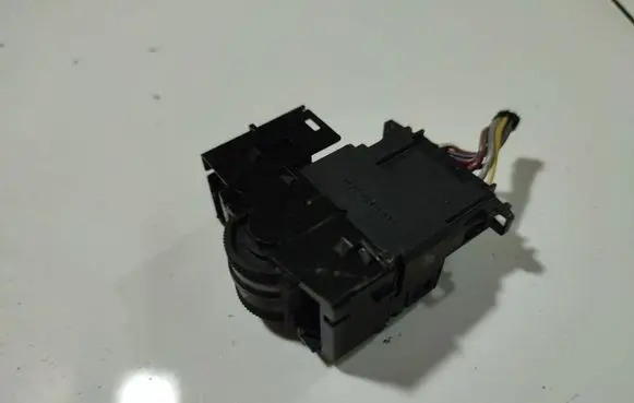 Seat Toledo III (5P) Headlight level height control switch 04059610190413
