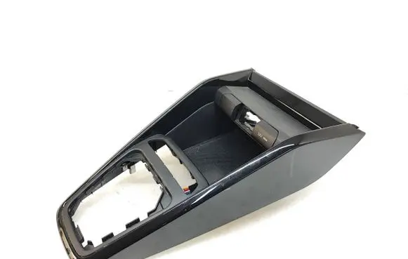 KIA Rio Gear shifter surround trim plastic 84635H8000