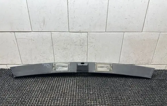 Dodge Durango III Trunk door license plate light bar 