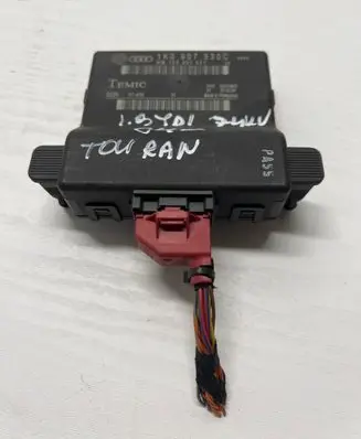 Volkswagen Touran I Other control units/modules 1K0907530C 1K0907951