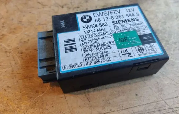 BMW 7 E38 Other control units/modules 661283619449 83619449