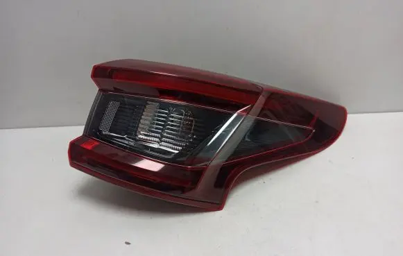 Nissan Qashqai Rear/tail lights 26550HV00A