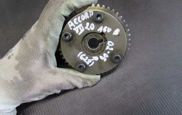 Honda Accord Camshaft pulley/ VANOS 