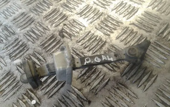 Honda FR-V Rear door check strap stopper