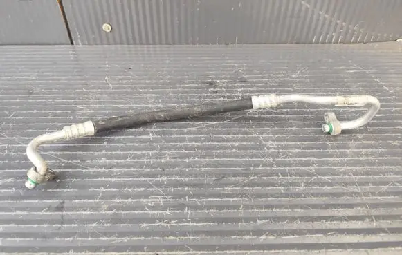 KIA Sportage Air conditioning (A/C) pipe/hose 97762N7000