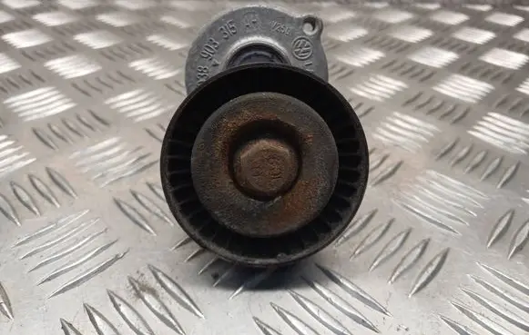 Skoda Fabia Mk2 (5J) Generator/alternator belt tensioner 038903315AH