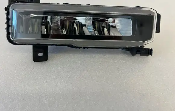 BMW 1 F40 Front fog light 8089980 808998006