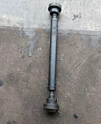 Land Rover Discovery 4 - LR4 Front prop shaft 
