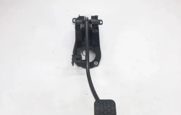BMW i3 Brake pedal 6799925
