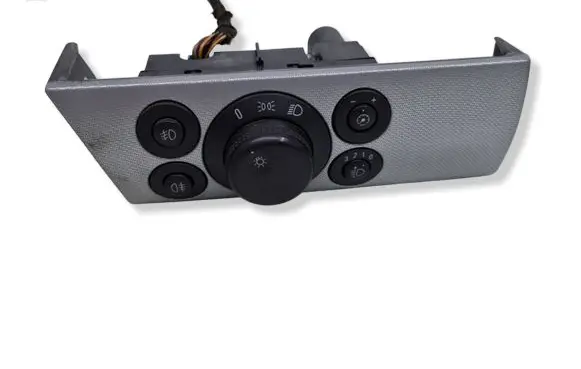 Opel Astra H Light switch 0320