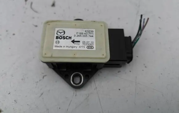 Mazda CX-7 ESP acceleration yaw rate sensor 0265005744