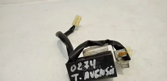 Toyota Avensis T250 Sensor 9008088006