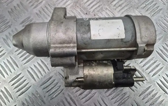 Mercedes-Benz C W205 Starter motor A2749062100