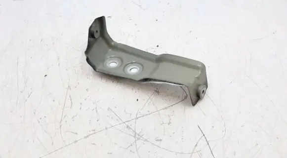BMW X7 G07 Fender mounting bracket 7418218MWGK2805 7418218