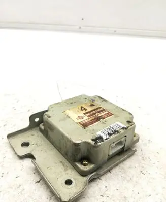 Nissan X-Trail T30 Airbag control unit/module 41650EQ070 A68000U06