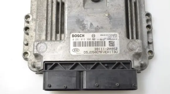 KIA Ceed Engine control unit/module 391112A952
