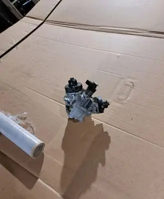 Audi A4 S4 B9 Fuel injection high pressure pump 0445010868