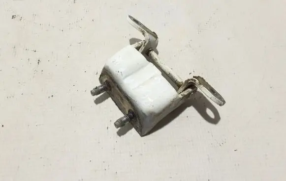 Nissan Pulsar Rear door upper hinge