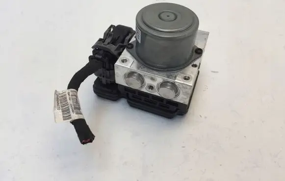Hyundai i20 (BC3 BI3) ABS Pump 6158941600