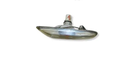BMW 3 E46 Front fender indicator light 8382104