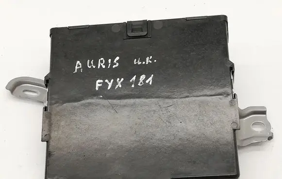Toyota Auris E180 Current control relay 8968102030