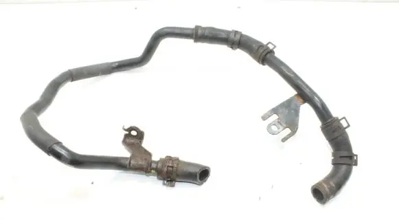Toyota Avensis T270 Engine coolant pipe/hose