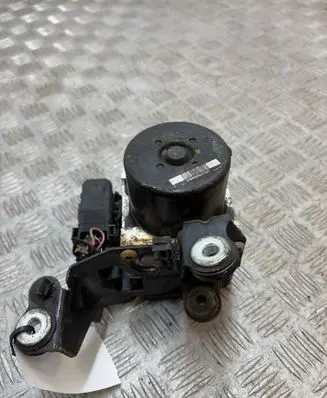 Volvo S80 ABS Pump 31329139